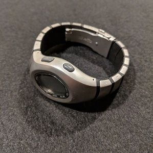 Rare Nike Sportsware WG81-4010 Metal Watch